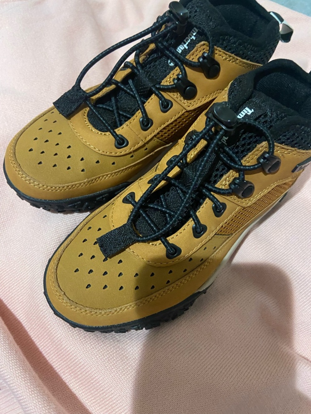 Timberland Kids Trail Sneakers in Mustard and Black